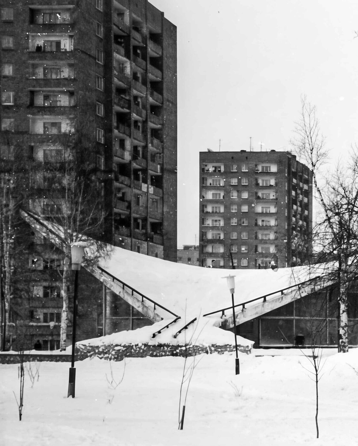 Кинопрокат на улице Орлова в Глазове, архивное фото